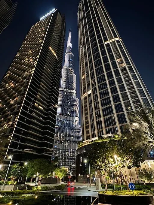 Apartment In Dubai Opposite To Burj Khalifa